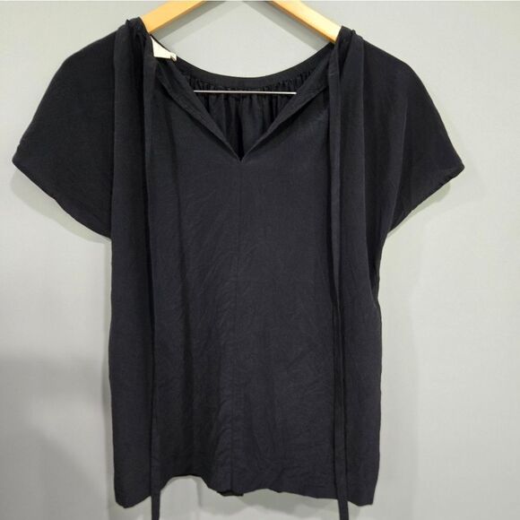 🐢 Kate Spade Silk V Neck blouse with ties Size 6 - Picture 1 of 5